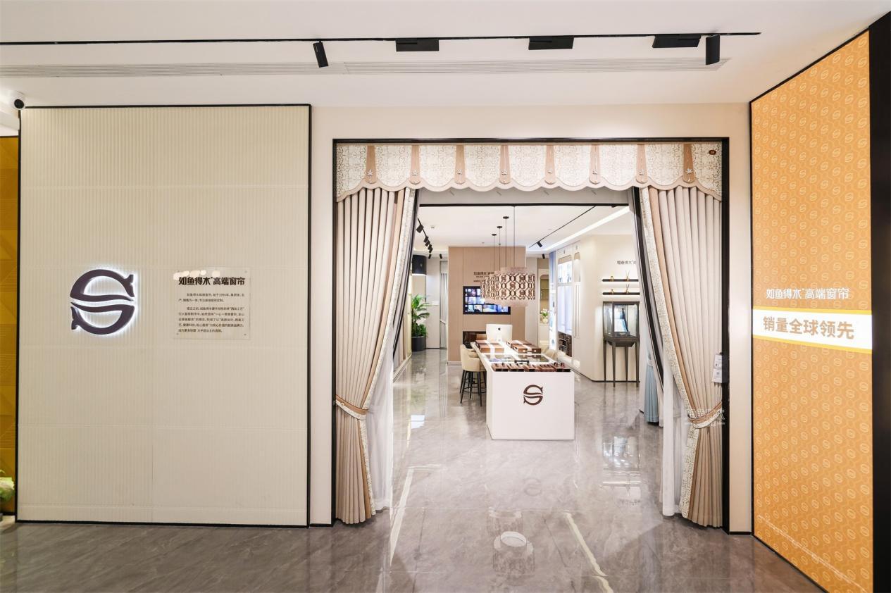 窗帘怎么选：热门品牌+场景化推荐，新手不踩坑